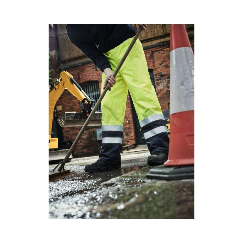 HI VIS INSULATED OVERTROUSER RETRJ523R - HI VIS INSULATED OVERTROUSER - Regatta